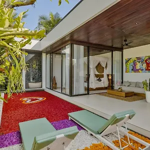  Villa Abhinaya