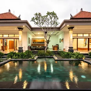  Villa Griya Private